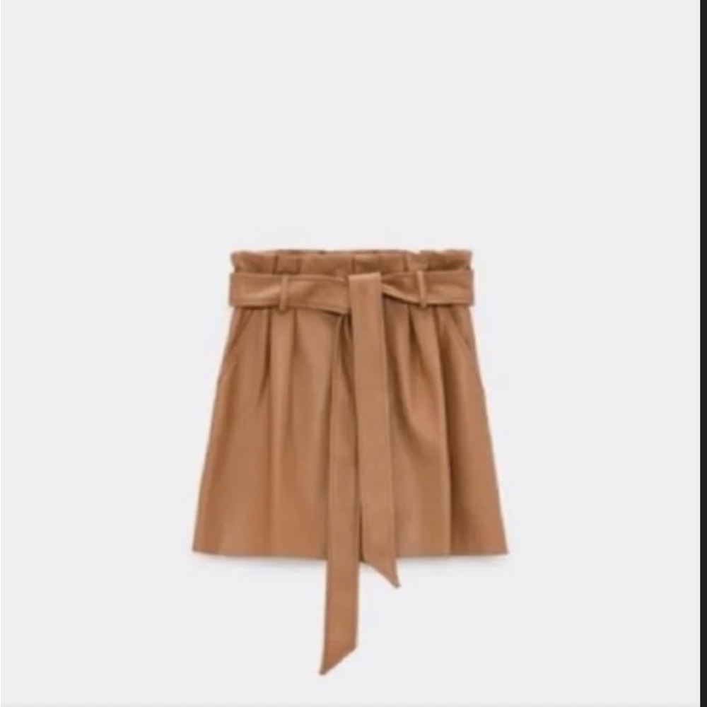 Zara Faux Leather shorts